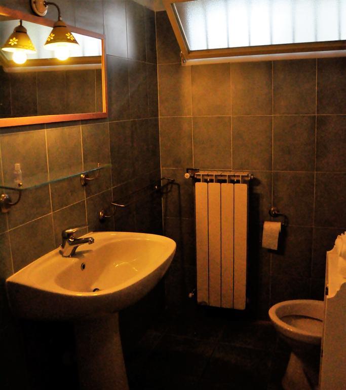 Premiata Osteria Dei Fiori Bed & Breakfast Cortiglione Dış mekan fotoğraf
